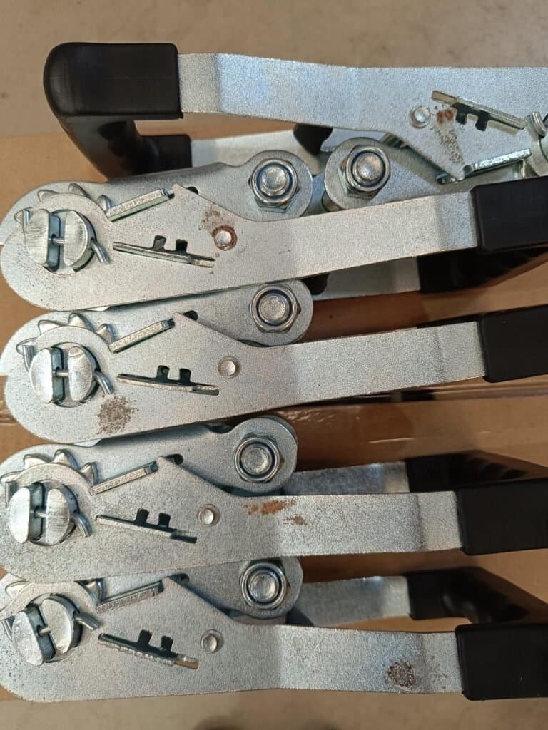 rust ratchet buckle rust ratchet buckle